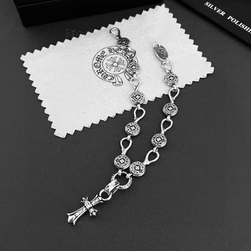 Ch*0me He**ts bracelets